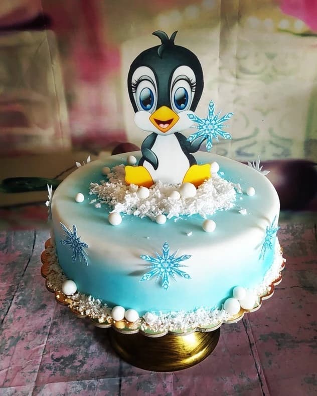 Tučňák s vločkami