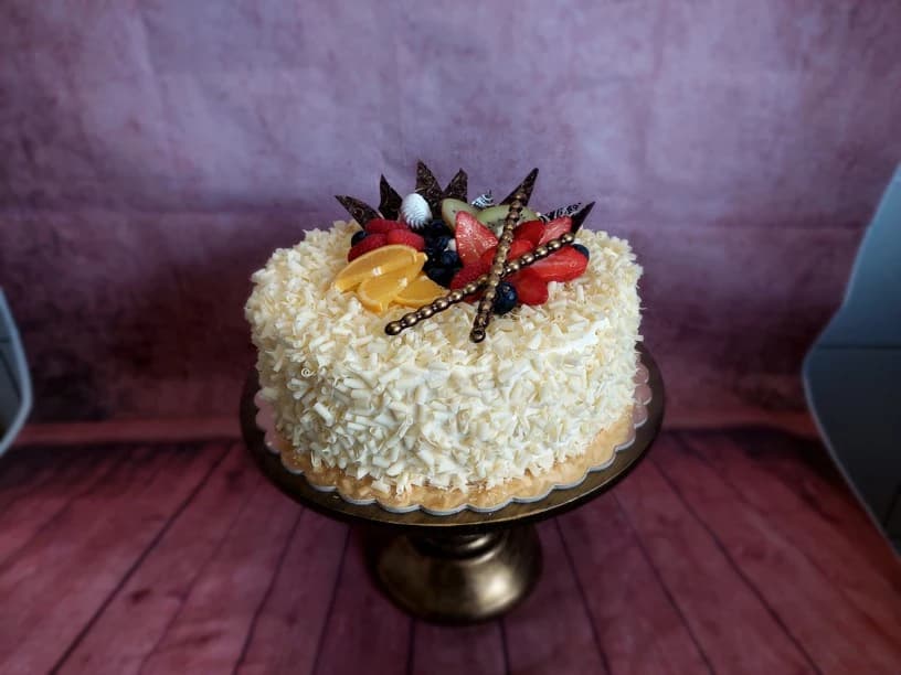 BÍLÁ ČOKOLÁDA MOUSSE s malinami