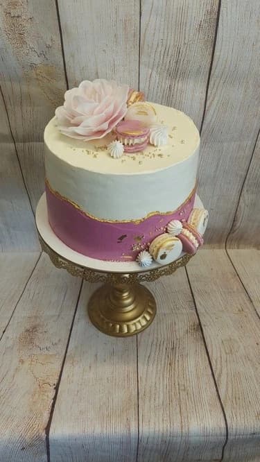 Fuchsiový-půlená ozdoba