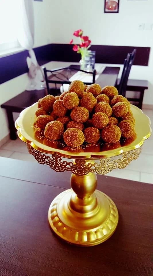 Medovníkové kuličky 1 kg