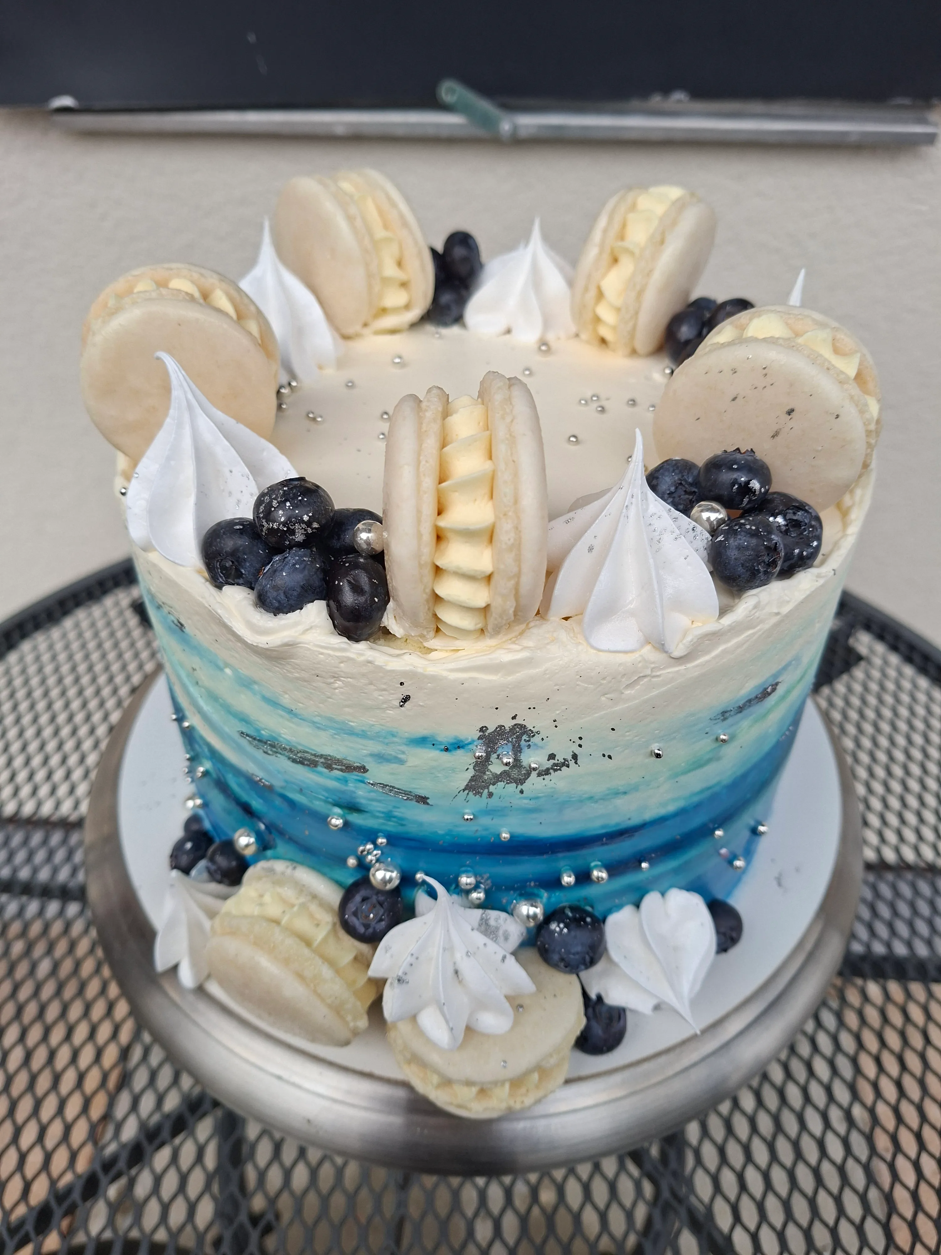 Modré ombré s borůvkami